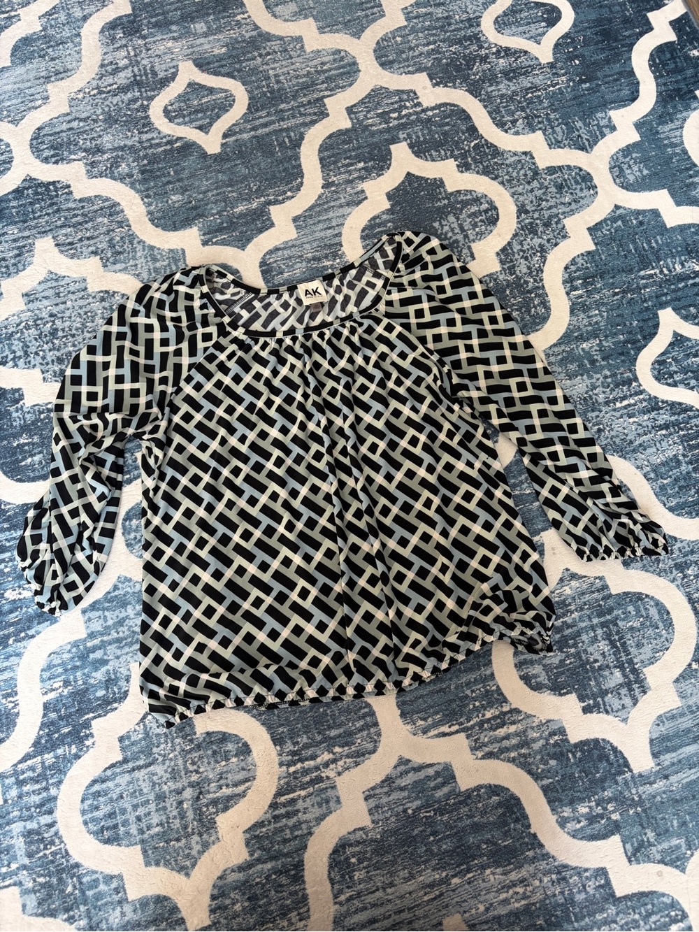 Anne Klein Black and White Lattice Print Blouse